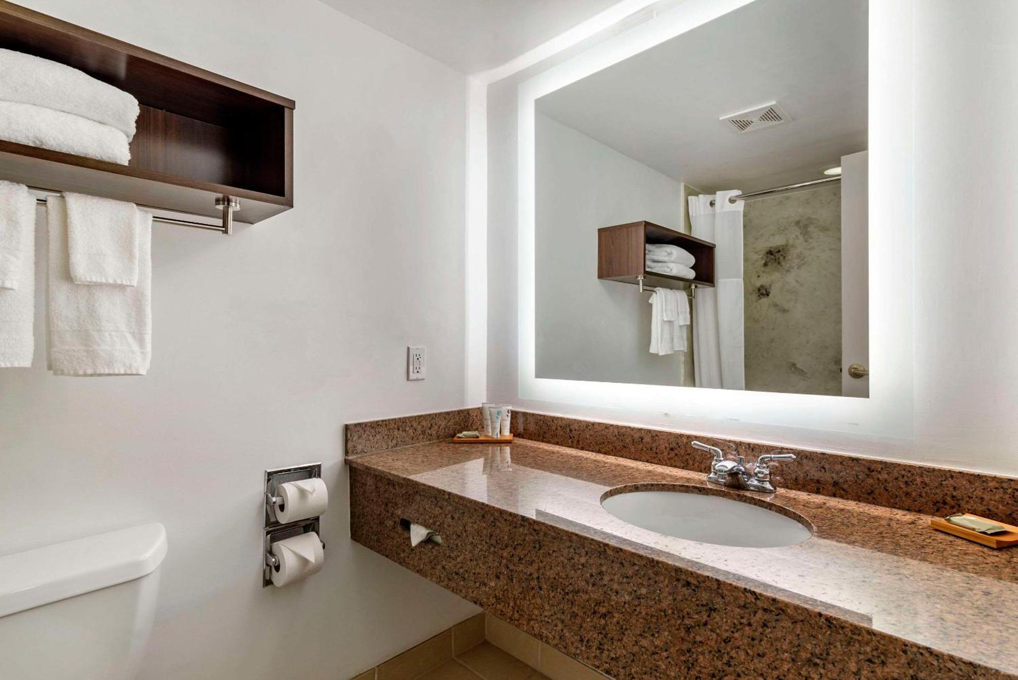 Country Inn & Suites By Radisson, Atlanta Galleria-Ballpark, Ga Smyrna Εξωτερικό φωτογραφία
