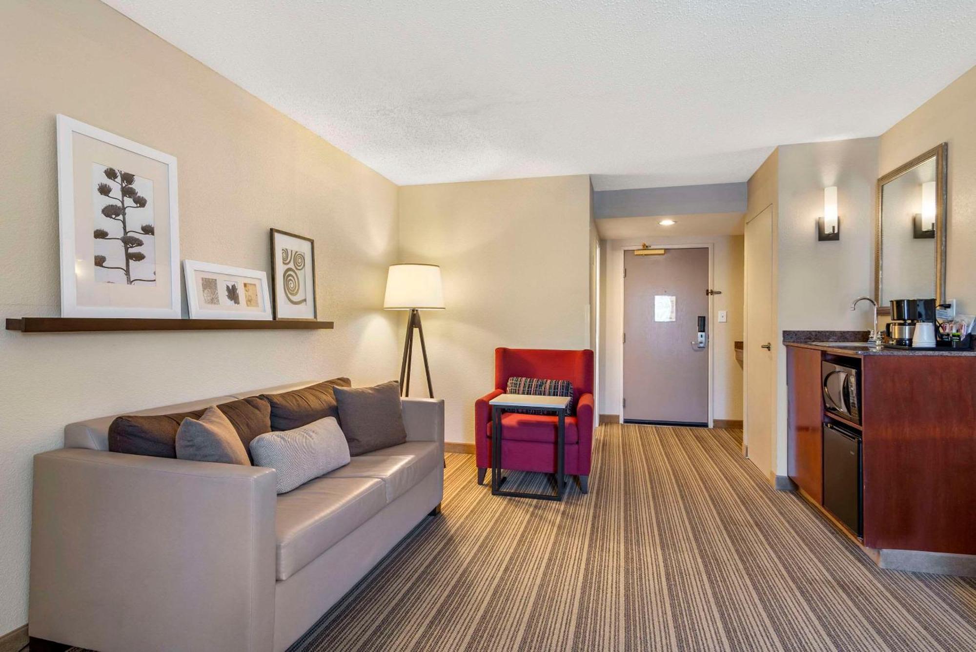 Country Inn & Suites By Radisson, Atlanta Galleria-Ballpark, Ga Smyrna Εξωτερικό φωτογραφία