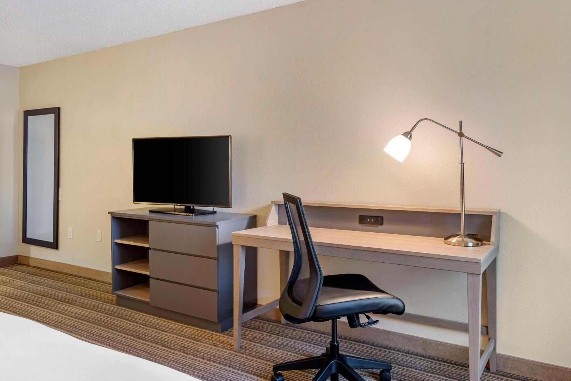 Country Inn & Suites By Radisson, Atlanta Galleria-Ballpark, Ga Smyrna Εξωτερικό φωτογραφία
